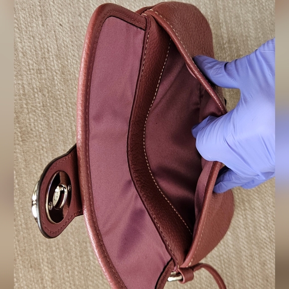 Coach Pebbled Leather Turnlock Wristlet Clutch Dusty Rose - Picture 8 of 11